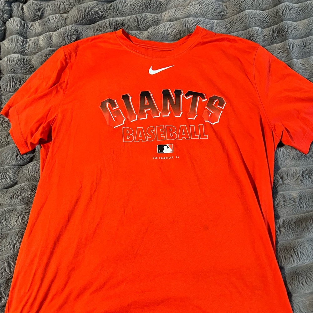 SF Giants shirt XL